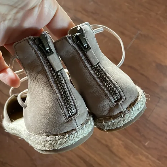 New Eileen Fisher Lace Espadrilles