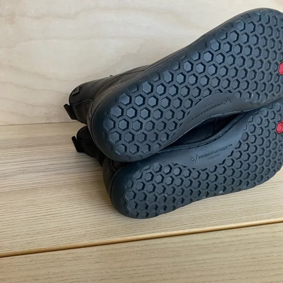 ✅NEW EU38 Vivo barefoot Gobi Boots | Black