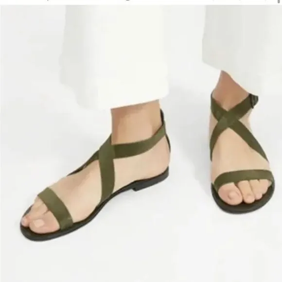 New Everlane The Modern Wrap Strappy Suede Flat Sandals in Black SZ 5.5