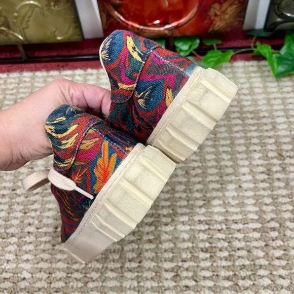 New FARM RIO Sunset Forest Platform Sneaker  8.5
