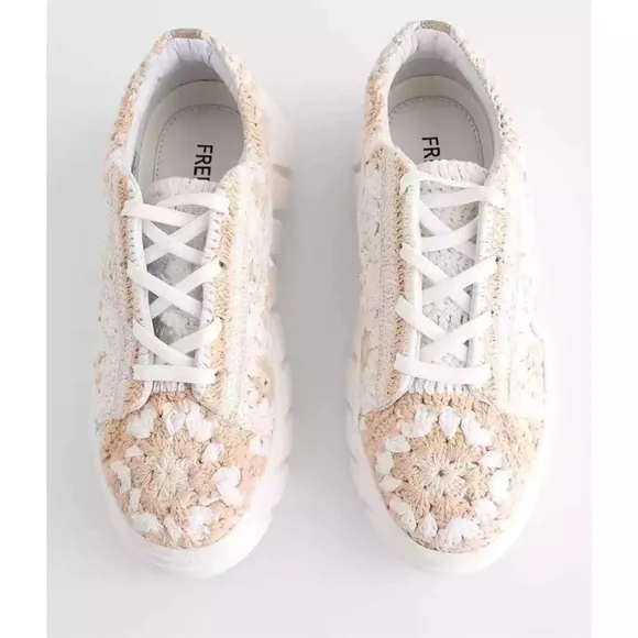 NEW Free People Catch Me If You Can Crochet Lace Up Sneakers Platform 39/9