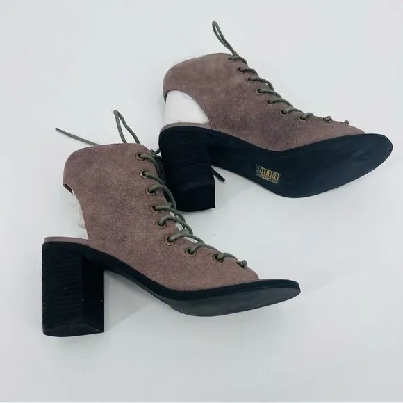 New Jeffrey Campbell x Free People Sandals Lace up Suede Taupe Size 6