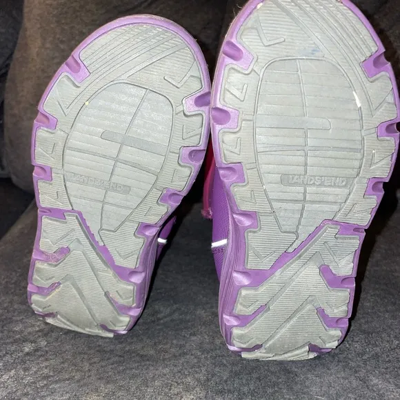New Lands End (11) winter boots / Like new Lands End snow pants size 7