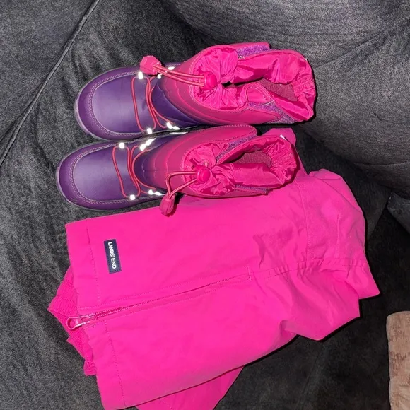 New Lands End (11) winter boots / Like new Lands End snow pants size 7