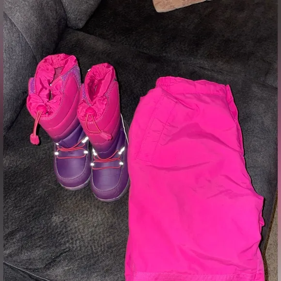 New Lands End (11) winter boots / Like new Lands End snow pants size 7
