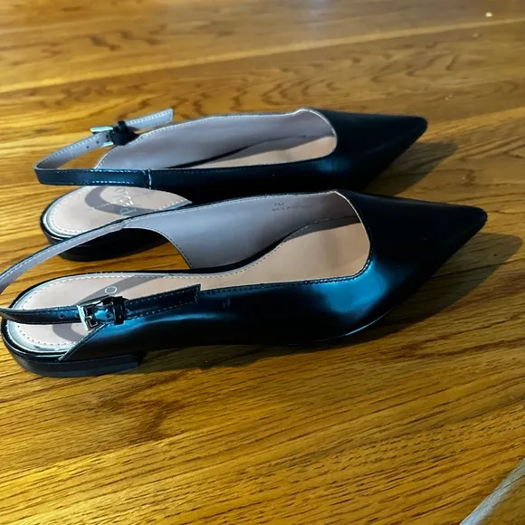 NEW Linea Paolo, black leather sling backs size 7