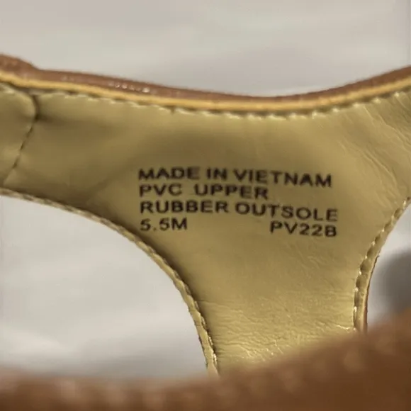 NEW Michael Michael Kors Brown MK Plate Flat Thong Sandals 5.5