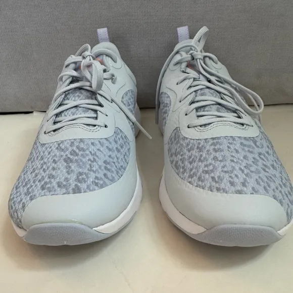 NEW Nike Renew In-Season TR 11 Trainer Sneakers NWT Pure Platinum Atomic…