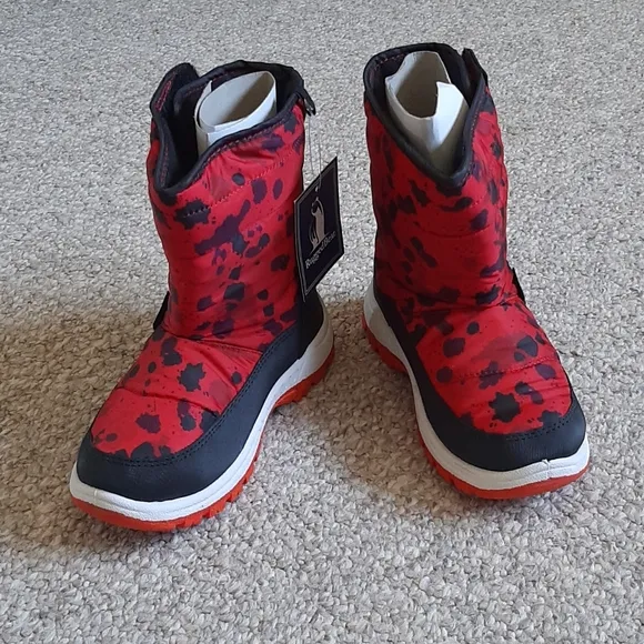 New Rugged Bear Camo Print Snow Boots.
