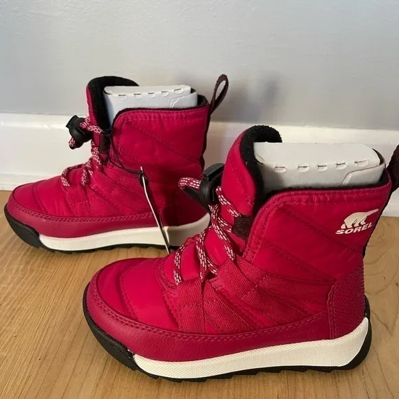New Sorel Whitney II Waterproof Insulated Short Boots size 8 Fuchsia Black
