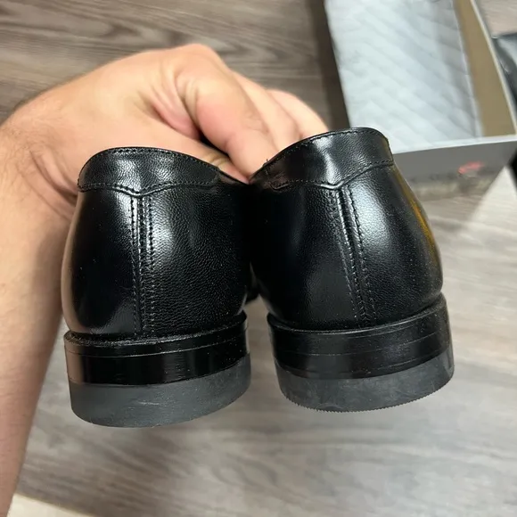 NEW Stacy Adams Madison Black Cap Toe Loafers 9 D
