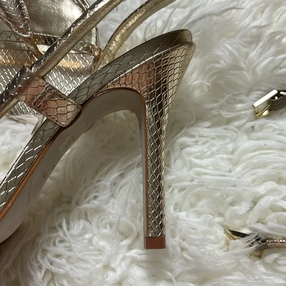 NEW Steve Madden Gold Snake Strappy Women's Sandals