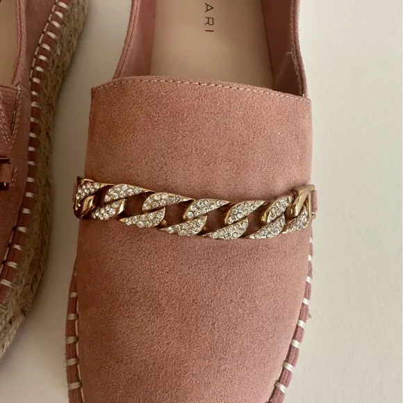 NEW Tahari Brooklyn Pink Faux Suede Cuban Gold Chain Platform Espadrille Size 8M