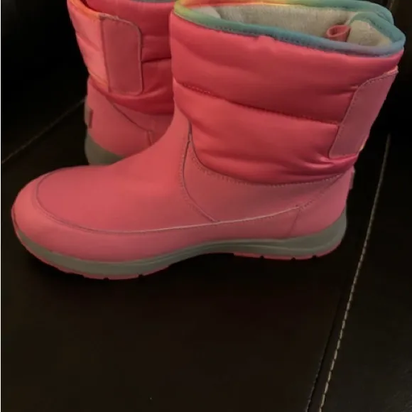 New Ugg Toty Weather Rainbow Boots Size Big kids 6 Pink Winter Waterproof