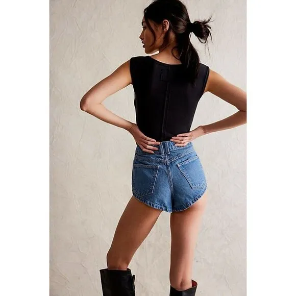 NEW WE THE FREE PRINCE STREET DENIM SHORTS SZ 28