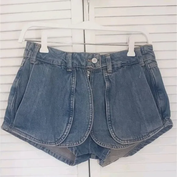 NEW WE THE FREE PRINCE STREET DENIM SHORTS SZ 28