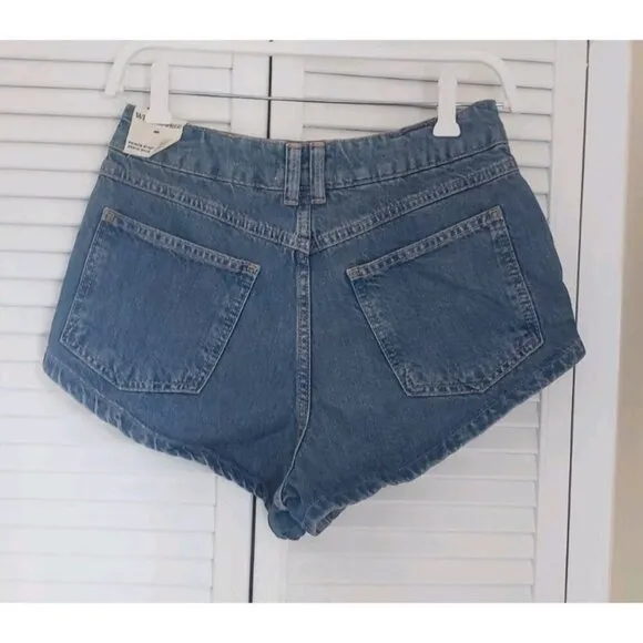 NEW WE THE FREE PRINCE STREET DENIM SHORTS SZ 28