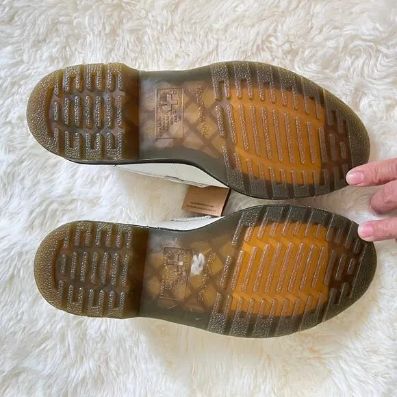 NEW w/o box Adrian yellow stitch leather tassel loafers