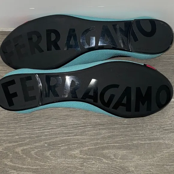 NEW✅NEVER WORN SALVATORE FERRAGAMO VARINA KNIT BALLET FLATS. SIZE:6 1/2 B.