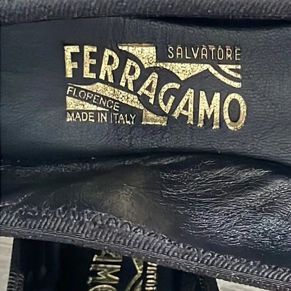 NEW✅NEVER WORN SALVATORE FERRAGAMO VARINA KNIT BALLET FLATS. SIZE:6 1/2 B.