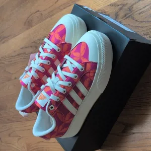 NIB FARM Rio Bravada 2.0 Platform Sneaker Adidas Collab Women's Size 7 Tucan