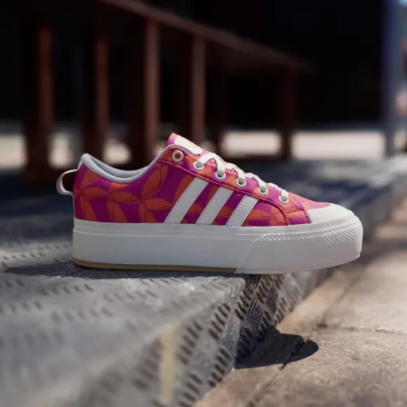 NIB FARM Rio Bravada 2.0 Platform Sneaker Adidas Collab Women's Size 7 Tucan