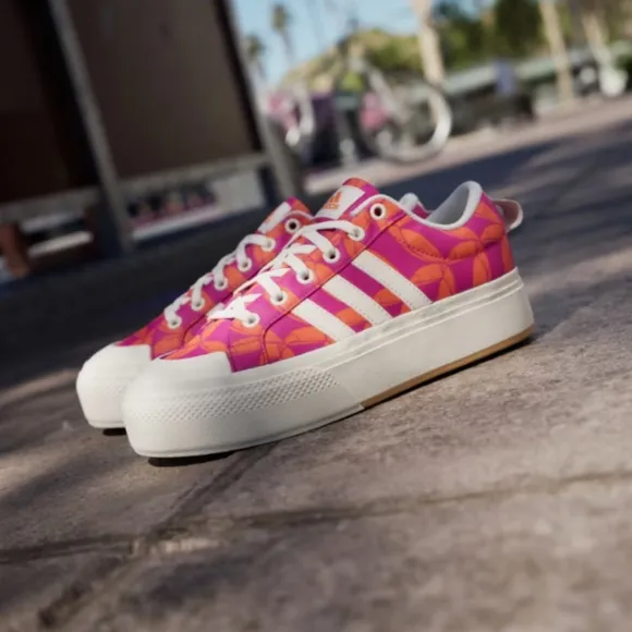 NIB FARM Rio Bravada 2.0 Platform Sneaker Adidas Collab Women's Size 9 Tucan