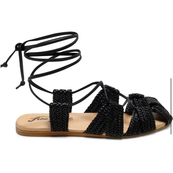 NIB Free People Sunny Gilly Flat Sandals Black Strappy Braided Sz 8