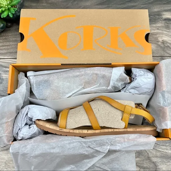 NIB Korks Felicity Slingback Strappy Flat Sandals Mustard Yellow PU