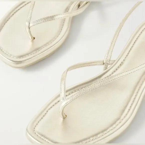 Nib Vince Deana Leather Slingback Thong Strappy Sandals in Champagne