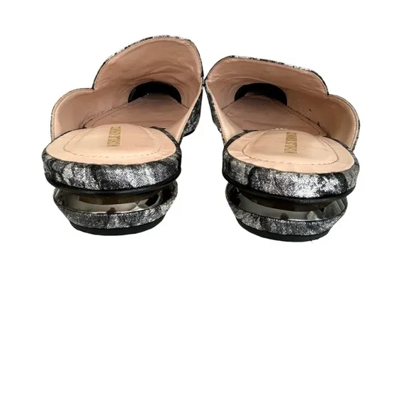 Nicholas Kirkwood Metallic Silver Pointed Toe Flats Mules Made in Italy Women’s