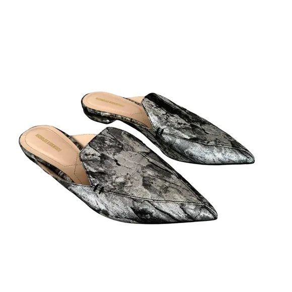 Nicholas Kirkwood Metallic Silver Pointed Toe Flats Mules Made in Italy Women’s