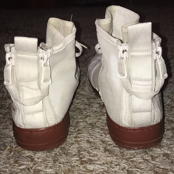 Nike Air 1 917753-100 sneakers