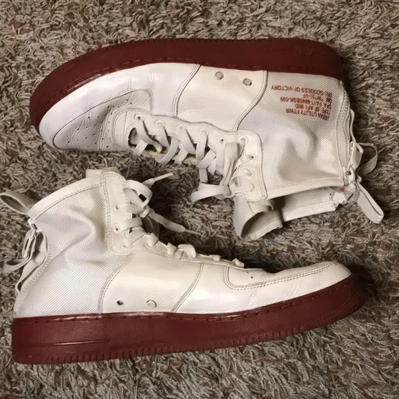 Nike Air 1 917753-100 sneakers
