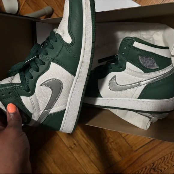 Nike Air High-Top Sneakers - Green and White