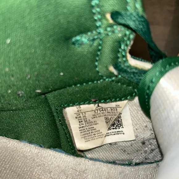 Nike Air High-Top Sneakers in Green and White