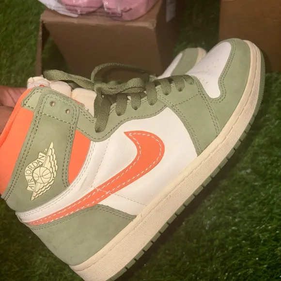 Nike Air Jordan 1 High-Top Sneakers