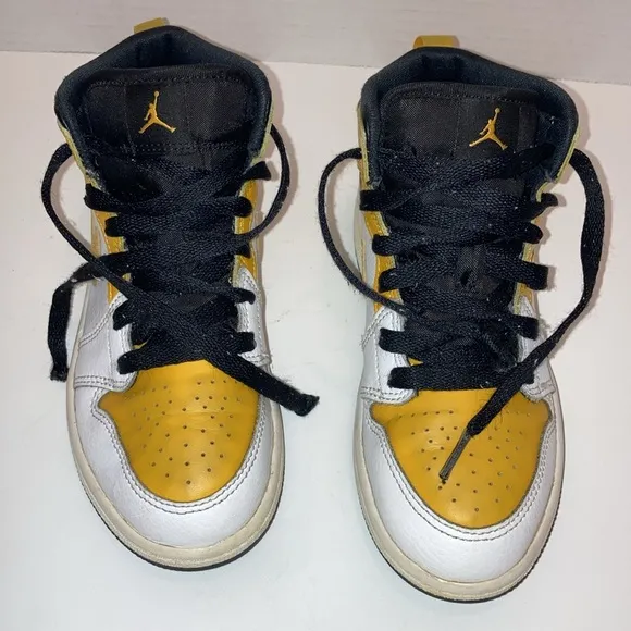 NIKE AIR JORDAN 1 MID UNIVERSITY GOLD 640734- 170  KIDS SNEAKERS