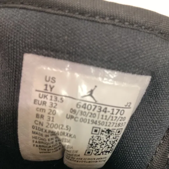 NIKE AIR JORDAN 1 MID UNIVERSITY GOLD 640734- 170  KIDS SNEAKERS