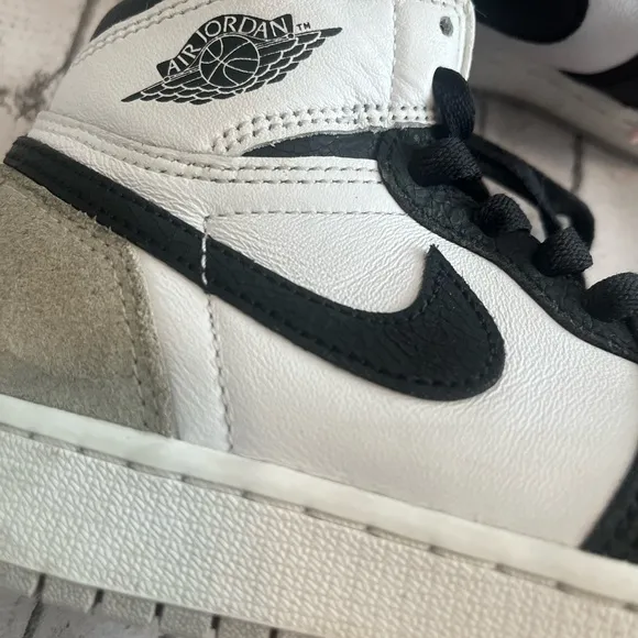 Nike Air Jordan Black and White High Top Sneakers Size 3.5Y Kids