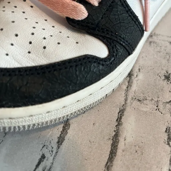 Nike Air Jordan Black and White High Top Sneakers Size 3.5Y Kids