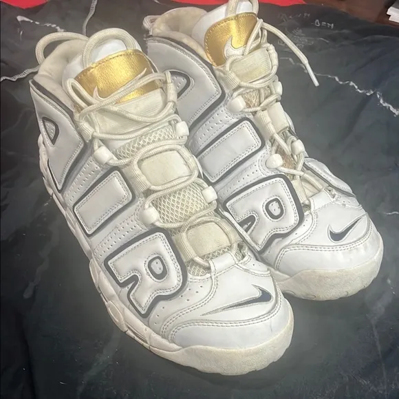 Nike Air More Uptempo White Midnight Navy GS 415082-109 Size 11 pre owned