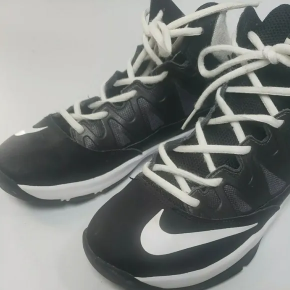 Nike Black &amp; White High Top  Stutter Step Boy's Sneakers Size 6Y