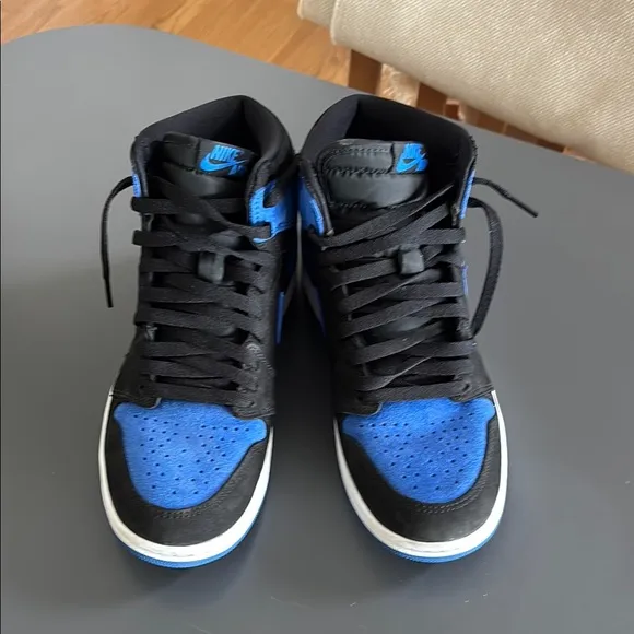 Nike Black and Blue Sneakers High-Top Design