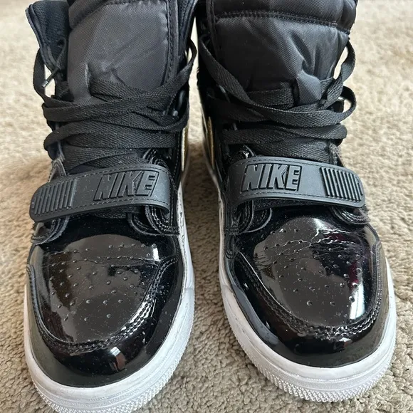 Nike Black and Gold High-Top Sneakers Jordon 312