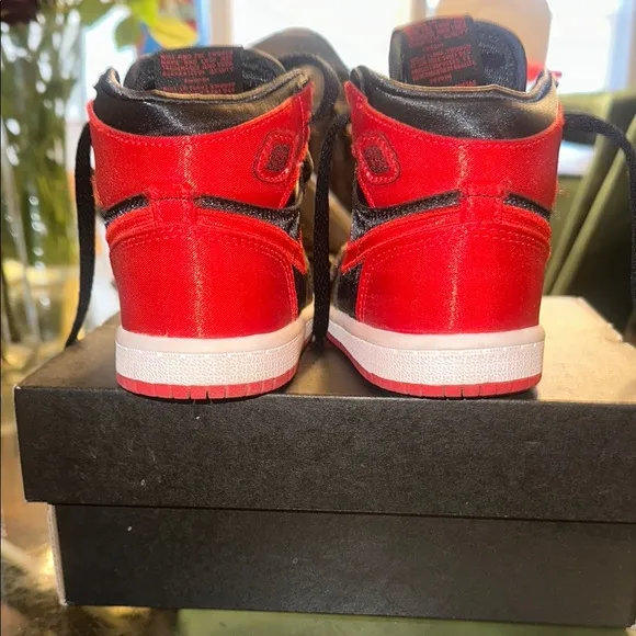 Nike Black and Red High-Top Sneakers