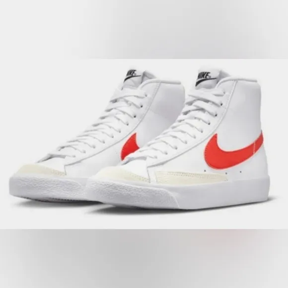 Nike Blazer '77 Mid VNTG Unisex White/Red High-Top Sneakers M 10/W 11.5