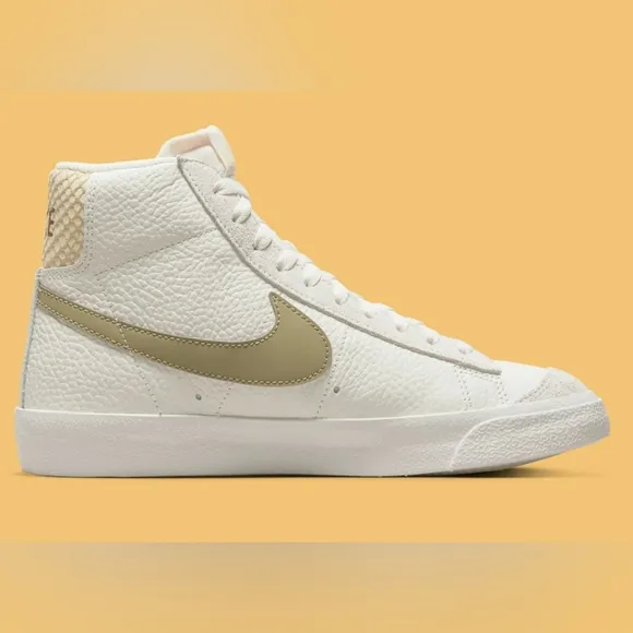 NIKE BLAZER MID '77 &quot;PYTHON HEEL&quot; Limited Edition - size W 11.5