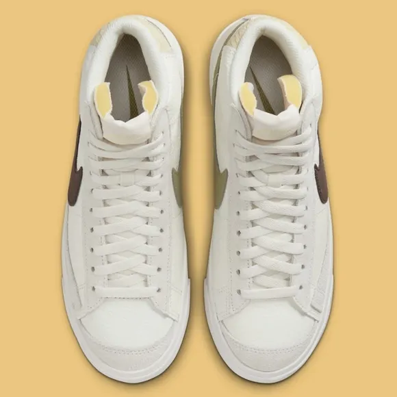 NIKE BLAZER MID '77 &quot;PYTHON HEEL&quot; Limited Edition - size W 11.5