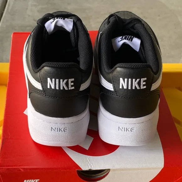 NIKE Court Vision Alta LTS Womens Sneakers - Black/White - Size 9.5